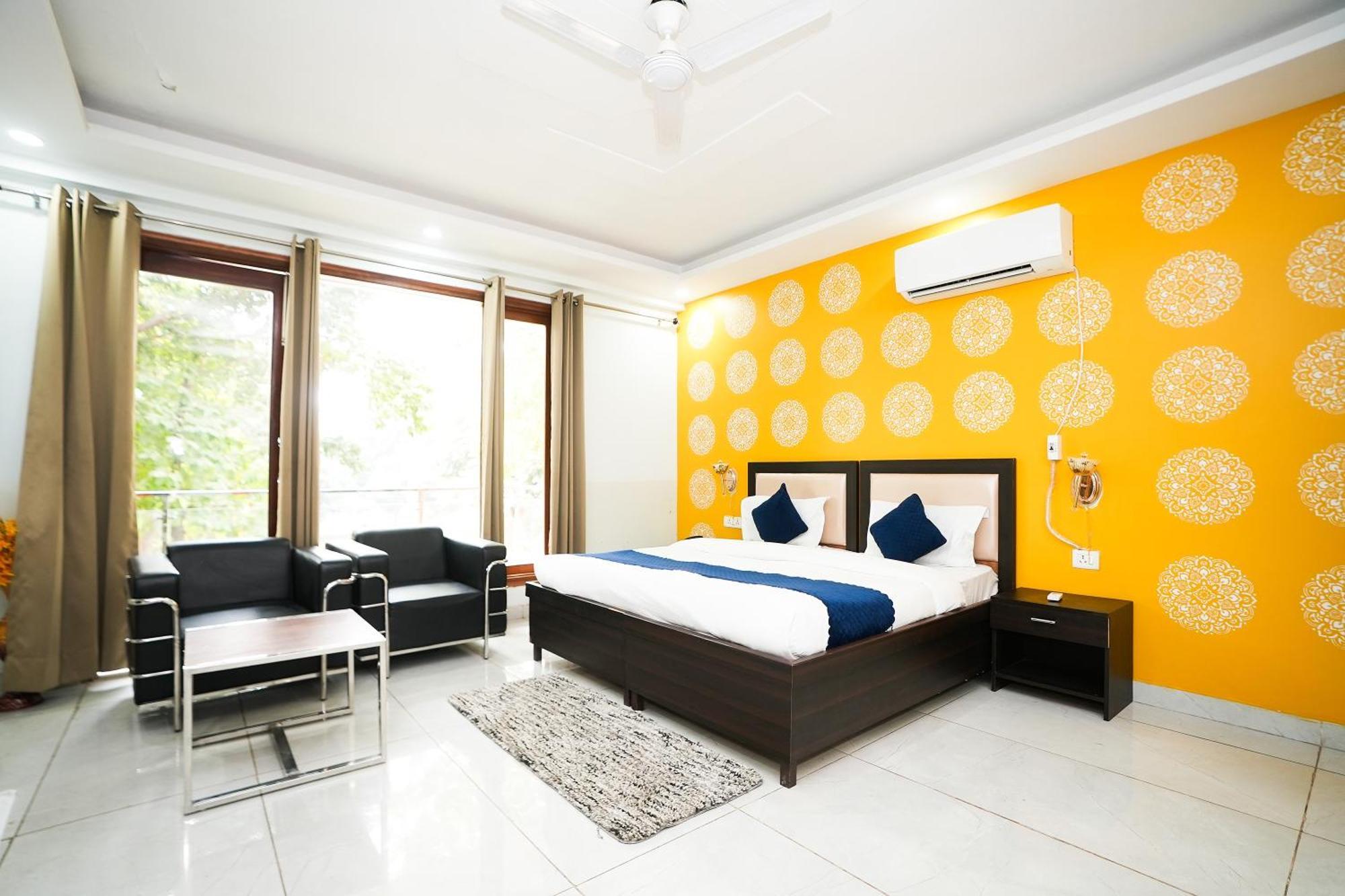 Tanvi Premium Residency Near Artemis Hospital, Gurugram Hotel Gurgaon Buitenkant foto